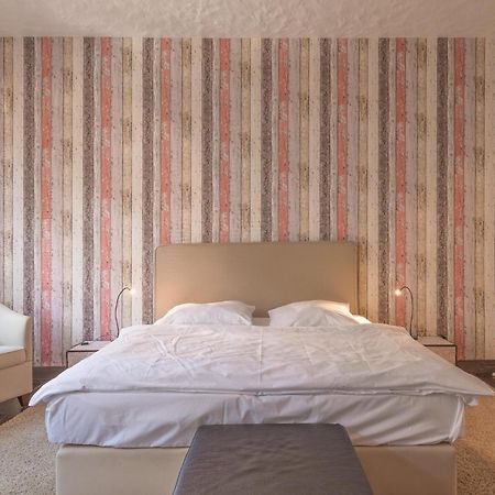 Lodge Am Oxenweg - Zimmer 1 胡苏姆 外观 照片